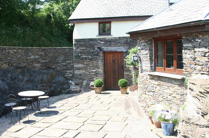 Guests private entrance