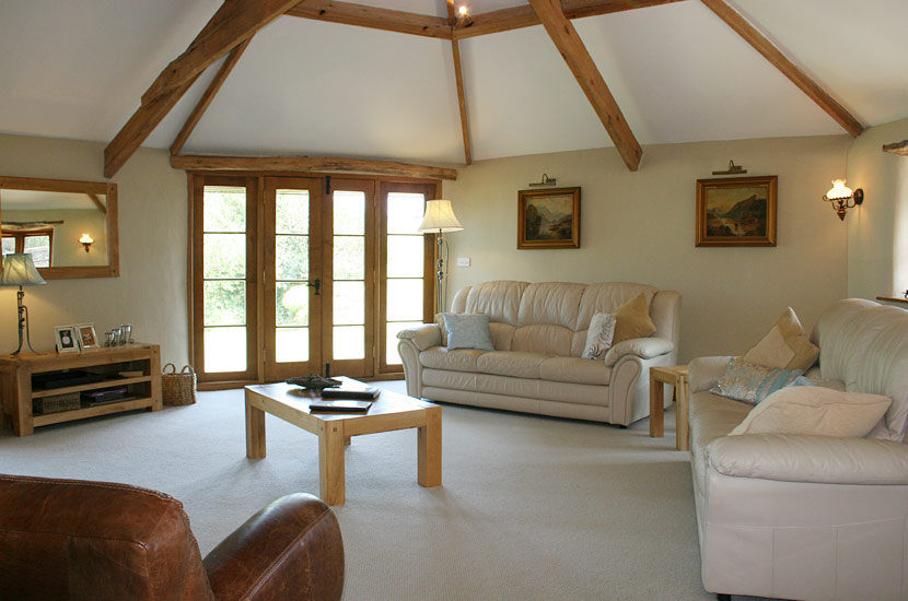 Guests Lounge Area